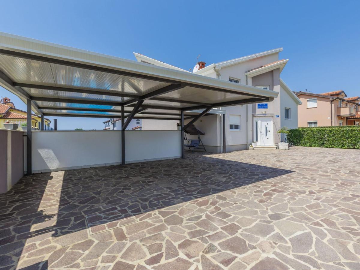 Holiday Home Villa Gocci By Interhome Kmeti Exterior foto